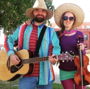 Casey Friedman & Minna Biggs of colorful Oklahoma acoustic duo Casey & Minna.